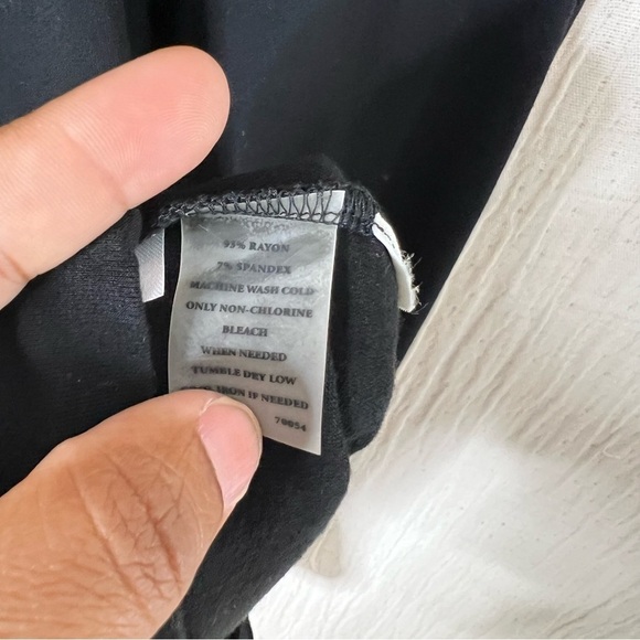 Ann Taylor Black Sleeveless Shift Bodycon Knot Front Dress Size XS Knee Length - Picture 5 of 8